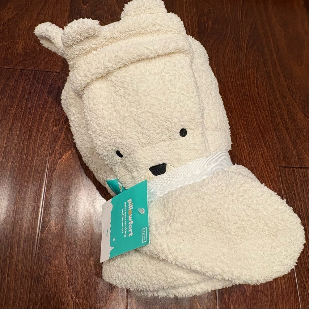 NEW Pillowfort Polar Bear Stocking & Throw Gift Set Cream Kid Baby Cream NWT
